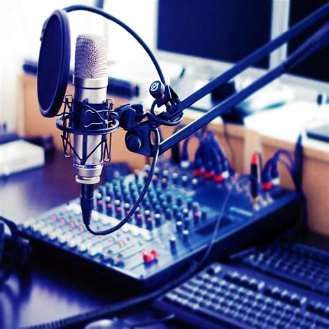 Radio Streaming .